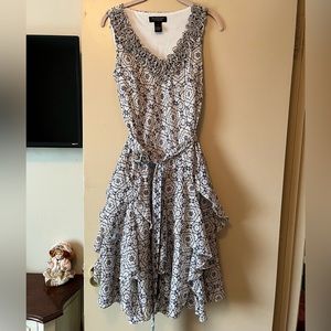 Signature by Robbie Bee Dress - Size: 8